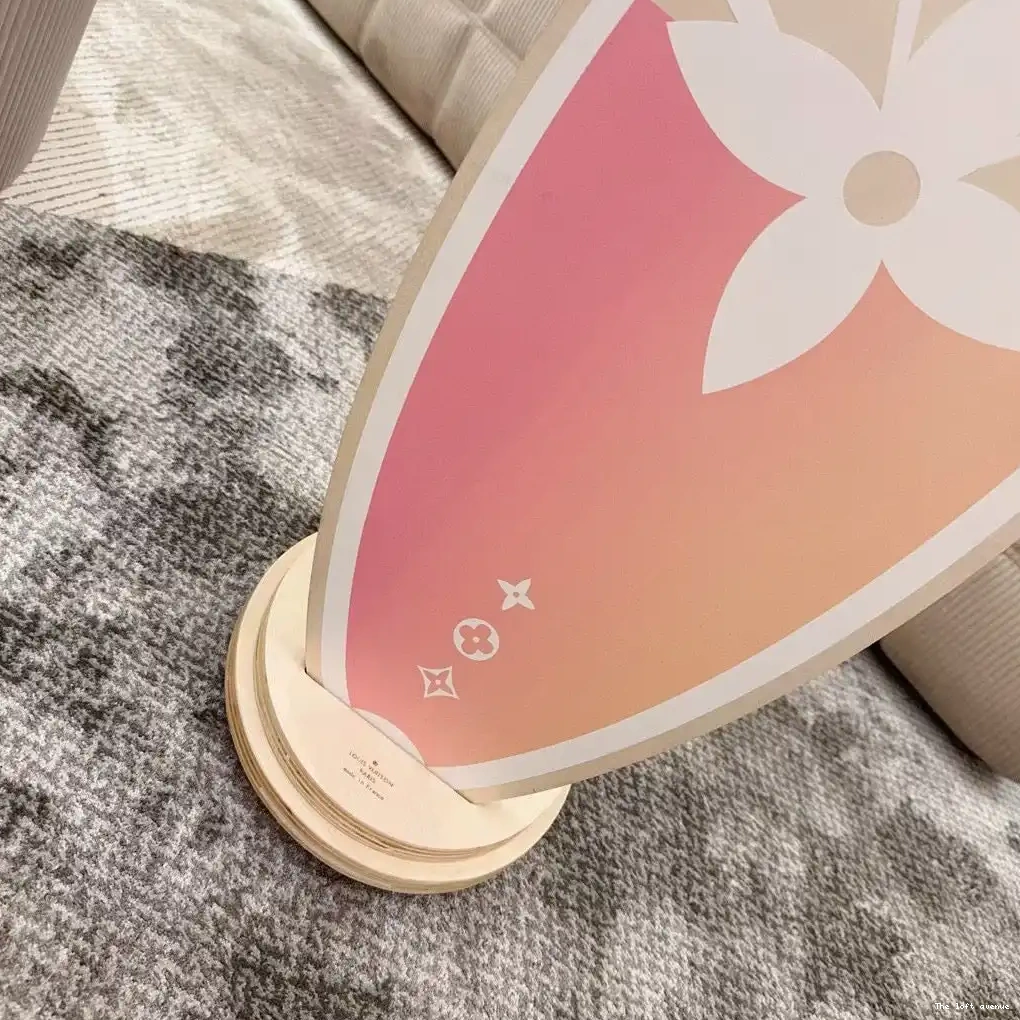 SKIMBOARD LV CUSTOM 0610